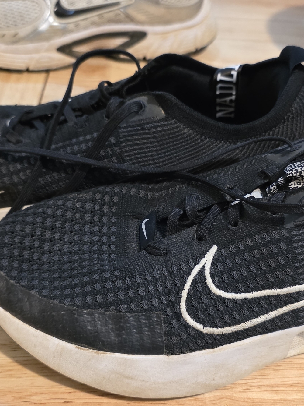 Nike Interact Black Sneaker (Visible Nike Tag)